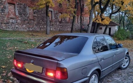 BMW 5 серия, 1991 год, 250 000 рублей, 2 фотография