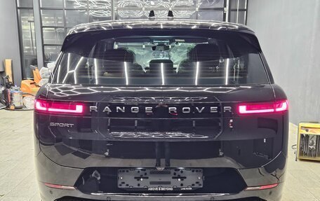 Land Rover Range Rover Sport, 2023 год, 18 700 000 рублей, 5 фотография