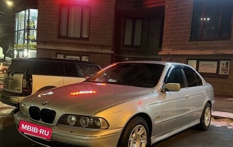 BMW 5 серия, 2001 год, 550 000 рублей, 15 фотография