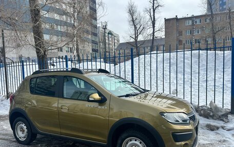 Renault Sandero II рестайлинг, 2018 год, 1 280 000 рублей, 2 фотография