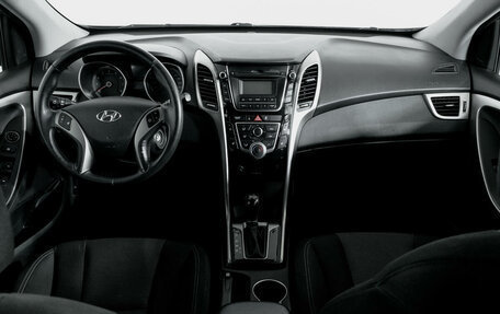 Hyundai i30 II рестайлинг, 2012 год, 1 197 000 рублей, 12 фотография