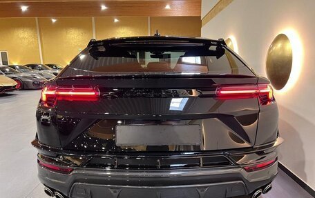 Lamborghini Urus I, 2024 год, 55 000 000 рублей, 7 фотография