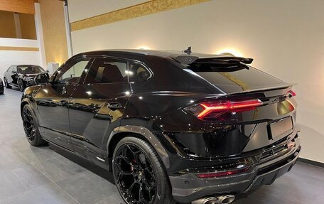 Lamborghini Urus I, 2024 год, 55 000 000 рублей, 5 фотография