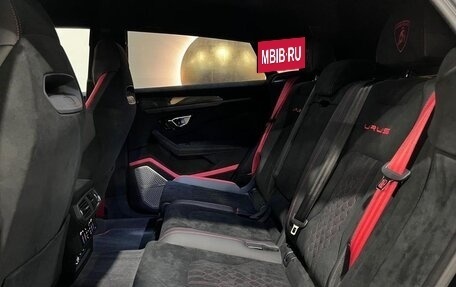 Lamborghini Urus I, 2024 год, 55 000 000 рублей, 15 фотография