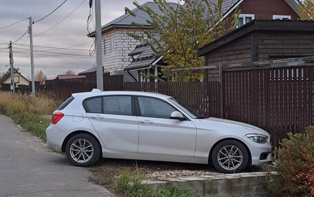 BMW 1 серия, 2017 год, 1 820 000 рублей, 3 фотография