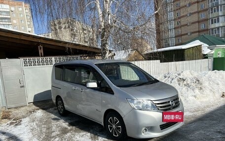 Nissan Serena IV, 2013 год, 1 500 000 рублей, 2 фотография