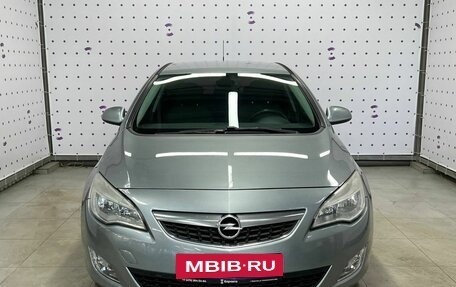 Opel Astra J, 2011 год, 810 000 рублей, 17 фотография