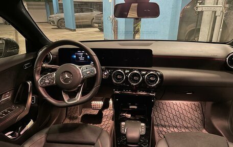 Mercedes-Benz A-Класс, 2020 год, 3 400 000 рублей, 3 фотография