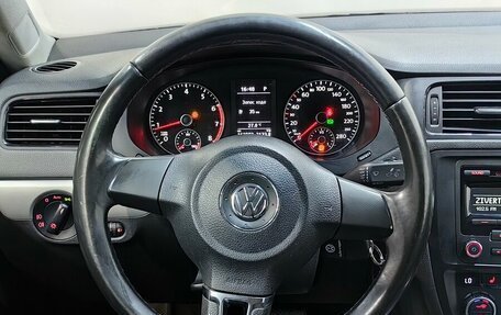 Volkswagen Jetta VI, 2012 год, 1 035 000 рублей, 11 фотография