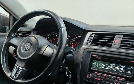 Volkswagen Jetta VI, 2012 год, 1 035 000 рублей, 13 фотография