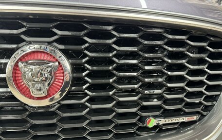 Jaguar XE I рестайлинг, 2019 год, 3 290 000 рублей, 12 фотография