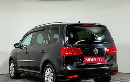 Volkswagen Touran III, 2010 год, 1 049 000 рублей, 7 фотография