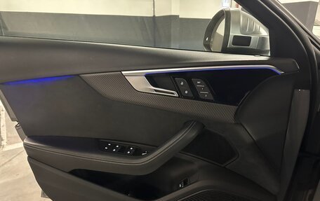 Audi RS 4, 2021 год, 10 350 000 рублей, 9 фотография