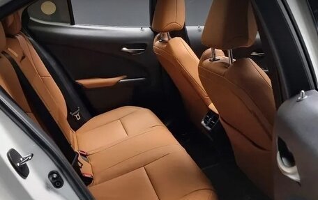 Lexus UX I, 2021 год, 4 025 000 рублей, 12 фотография