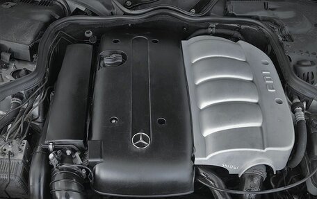 Mercedes-Benz E-Класс, 2005 год, 825 000 рублей, 15 фотография