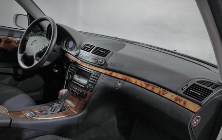 Mercedes-Benz E-Класс, 2005 год, 825 000 рублей, 12 фотография