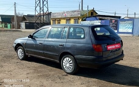 Toyota Caldina, 2000 год, 325 000 рублей, 2 фотография