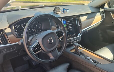 Volvo S90 II рестайлинг, 2019 год, 3 300 000 рублей, 6 фотография