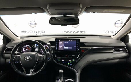 Toyota Camry, 2021 год, 3 548 000 рублей, 10 фотография