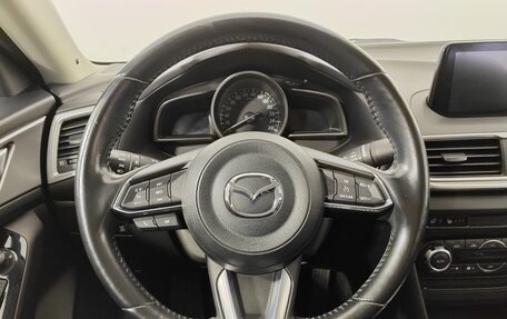 Mazda 3, 2018 год, 1 839 000 рублей, 19 фотография