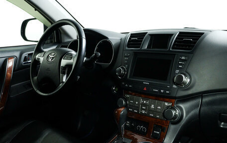 Toyota Highlander III, 2012 год, 2 710 000 рублей, 7 фотография