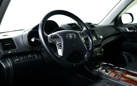 Toyota Highlander III, 2012 год, 2 710 000 рублей, 11 фотография
