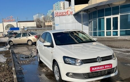 Volkswagen Polo VI (EU Market), 2014 год, 1 099 000 рублей, 7 фотография