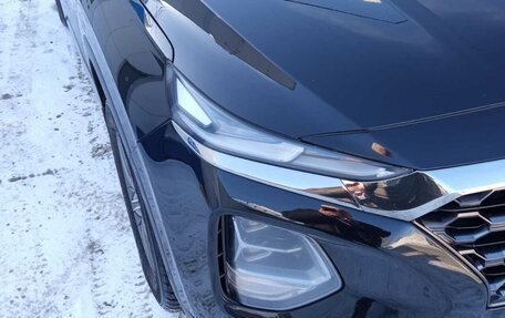 Hyundai Santa Fe III рестайлинг, 2018 год, 2 800 000 рублей, 2 фотография