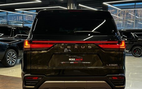 Lexus LX, 2023 год, 35 000 000 рублей, 6 фотография