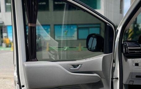 Hyundai Staria, 2021 год, 4 825 000 рублей, 7 фотография