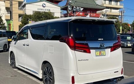 Toyota Alphard III, 2019 год, 3 500 000 рублей, 8 фотография