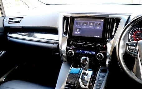 Toyota Alphard III, 2020 год, 3 675 000 рублей, 19 фотография