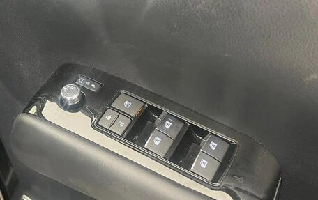Toyota Alphard III, 2019 год, 3 205 000 рублей, 20 фотография