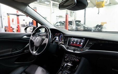 Opel Astra K, 2016 год, 1 619 000 рублей, 24 фотография