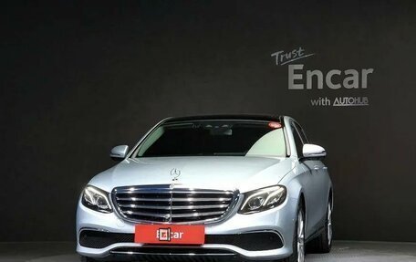 Mercedes-Benz E-Класс, 2019 год, 3 191 000 рублей, 13 фотография