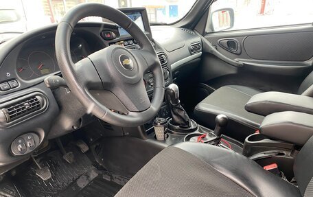 Chevrolet Niva I рестайлинг, 2012 год, 710 000 рублей, 8 фотография