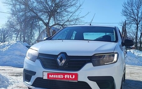 Renault Logan II, 2019 год, 635 000 рублей, 3 фотография