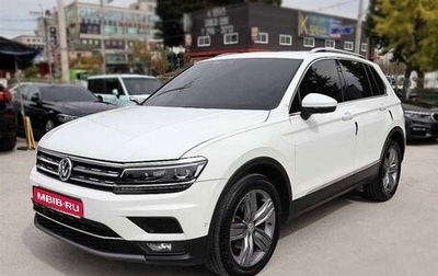 Volkswagen Tiguan II, 2020 год, 2 057 000 рублей, 1 фотография