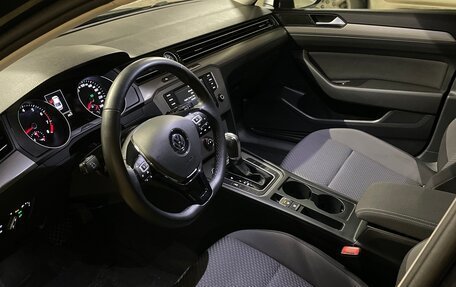 Volkswagen Passat B8 рестайлинг, 2016 год, 1 700 000 рублей, 6 фотография