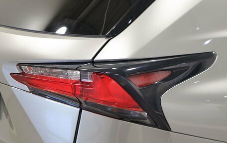 Lexus NX I, 2017 год, 3 450 000 рублей, 10 фотография