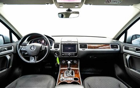 Volkswagen Touareg III, 2018 год, 4 199 000 рублей, 15 фотография