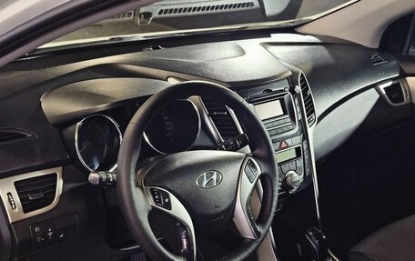 Hyundai i30 II рестайлинг, 2014 год, 1 350 000 рублей, 15 фотография