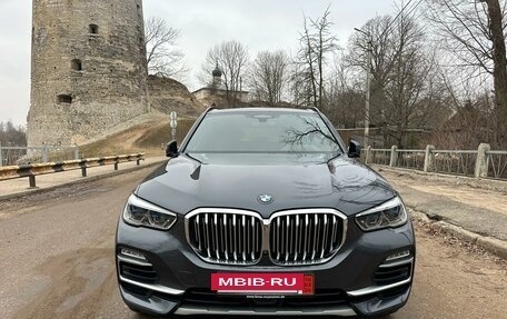 BMW X5, 2020 год, 6 590 000 рублей, 2 фотография