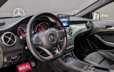 Mercedes-Benz GLA, 2019 год, 3 195 000 рублей, 6 фотография
