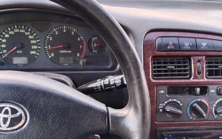 Toyota Avensis III рестайлинг, 2000 год, 160 000 рублей, 11 фотография