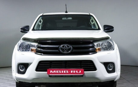 Toyota Hilux VIII, 2021 год, 4 725 000 рублей, 2 фотография