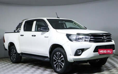 Toyota Hilux VIII, 2021 год, 4 725 000 рублей, 3 фотография