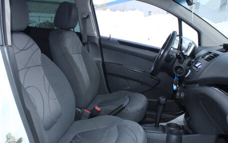 Chevrolet Spark III, 2012 год, 777 000 рублей, 10 фотография