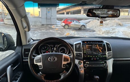 Toyota Land Cruiser 200, 2014 год, 4 150 000 рублей, 10 фотография