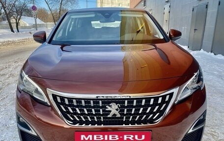 Peugeot 3008 II, 2018 год, 1 900 000 рублей, 2 фотография